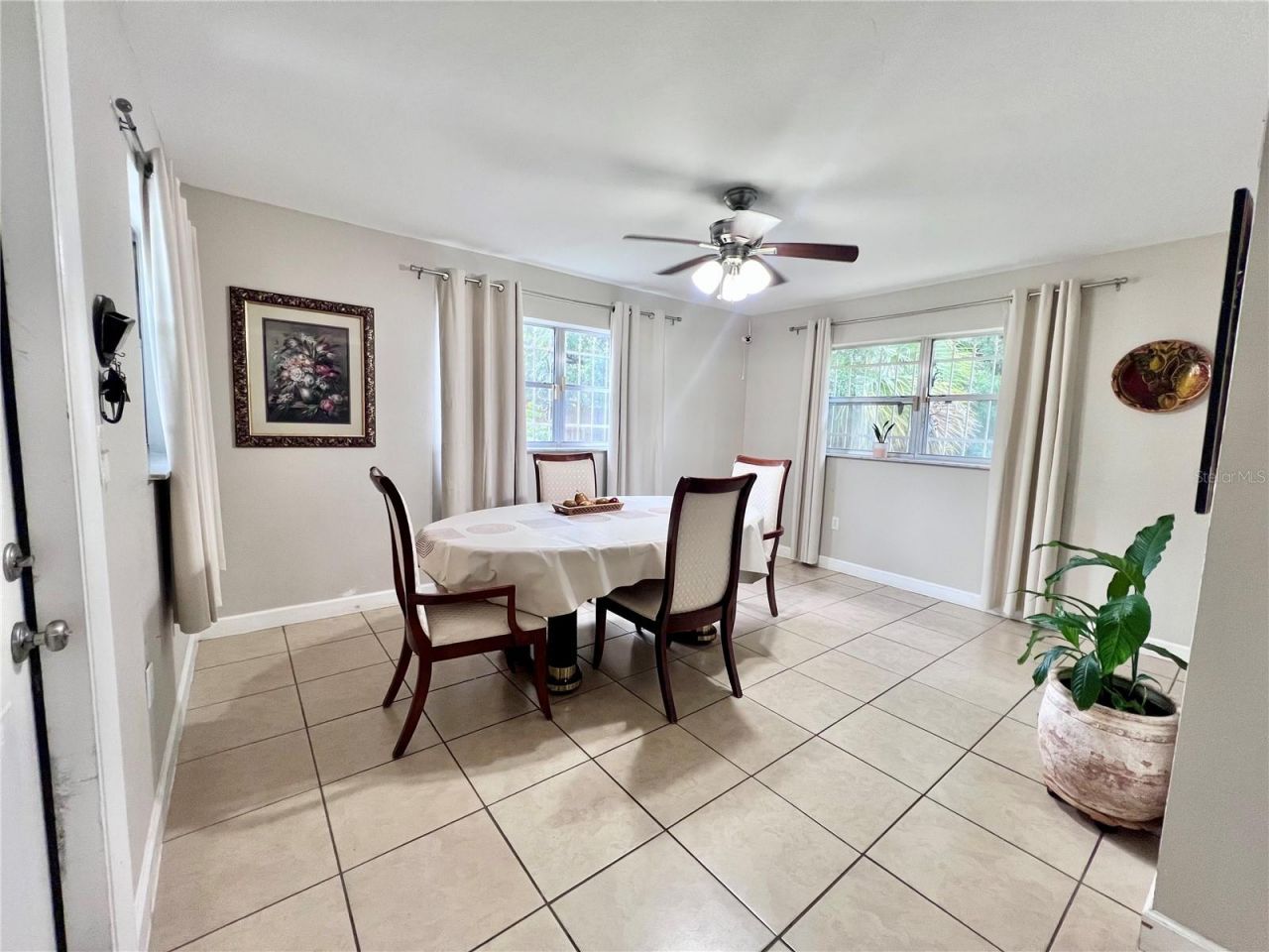1517 Riley , Orlando, FL 32805 Photo