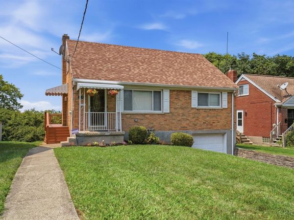 6327 Stover Avenue, Golf Manor, OH 45237