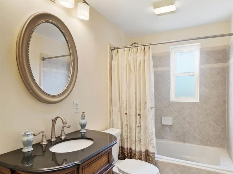 6327 Stover Avenue, Golf Manor, OH 45237 Photo 15
