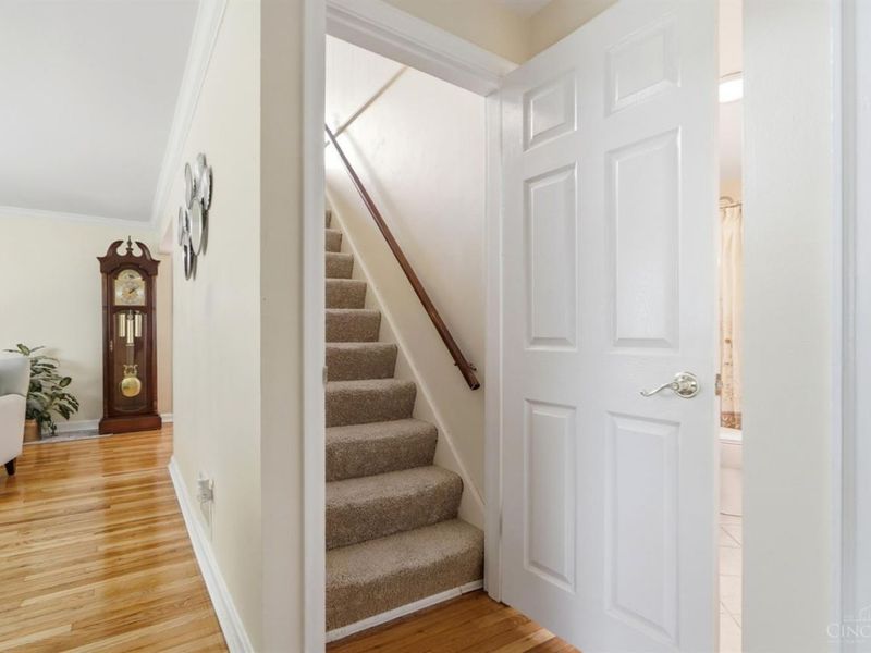 6327 Stover Avenue, Golf Manor, OH 45237 Photo 19