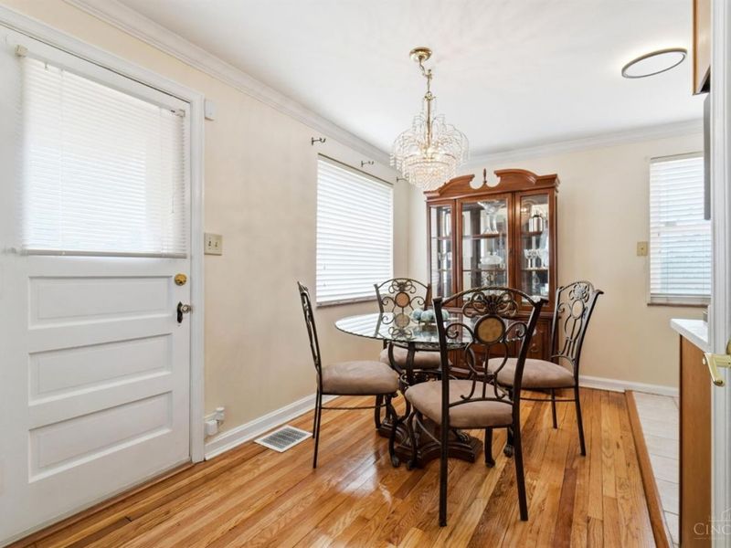 6327 Stover Avenue, Golf Manor, OH 45237 Photo 8