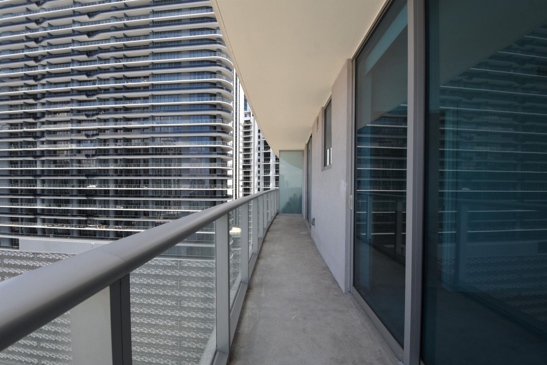1100 S Miami Avenue, Unit 2207, Miami, FL 33130 Photo