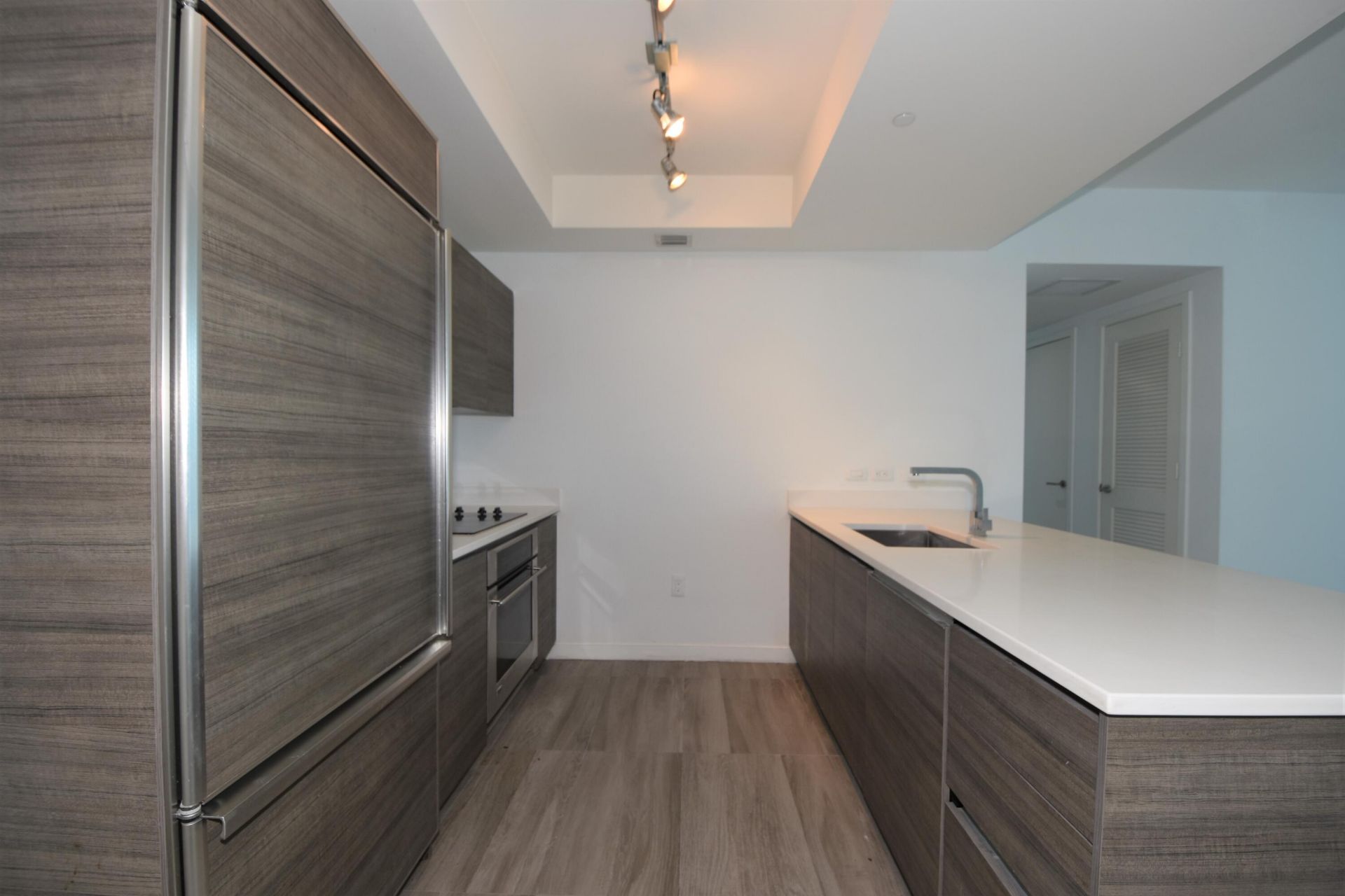 1100 S Miami Avenue, Unit 2207, Miami, FL 33130 Photo