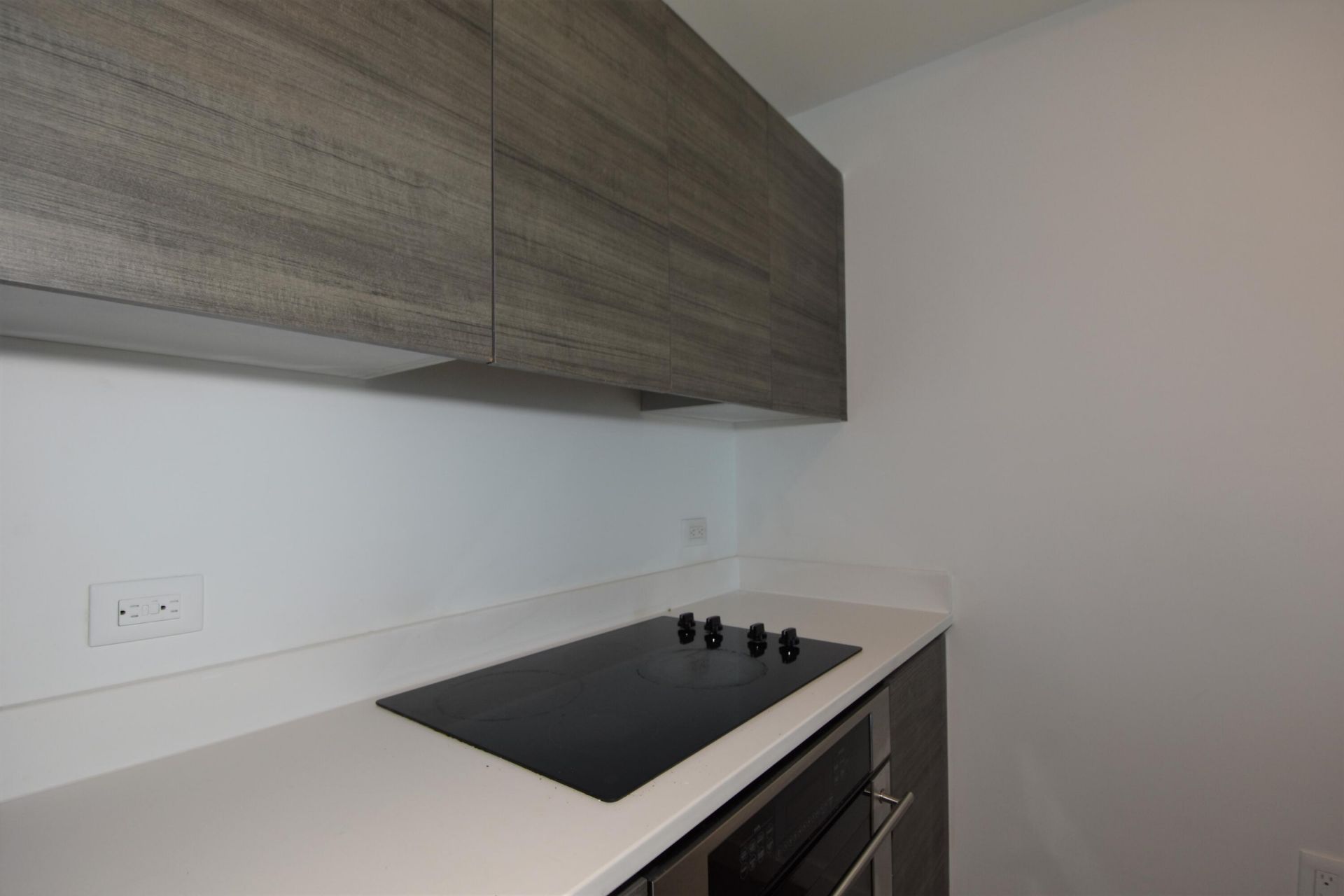 1100 S Miami Avenue, Unit 2207, Miami, FL 33130 Photo