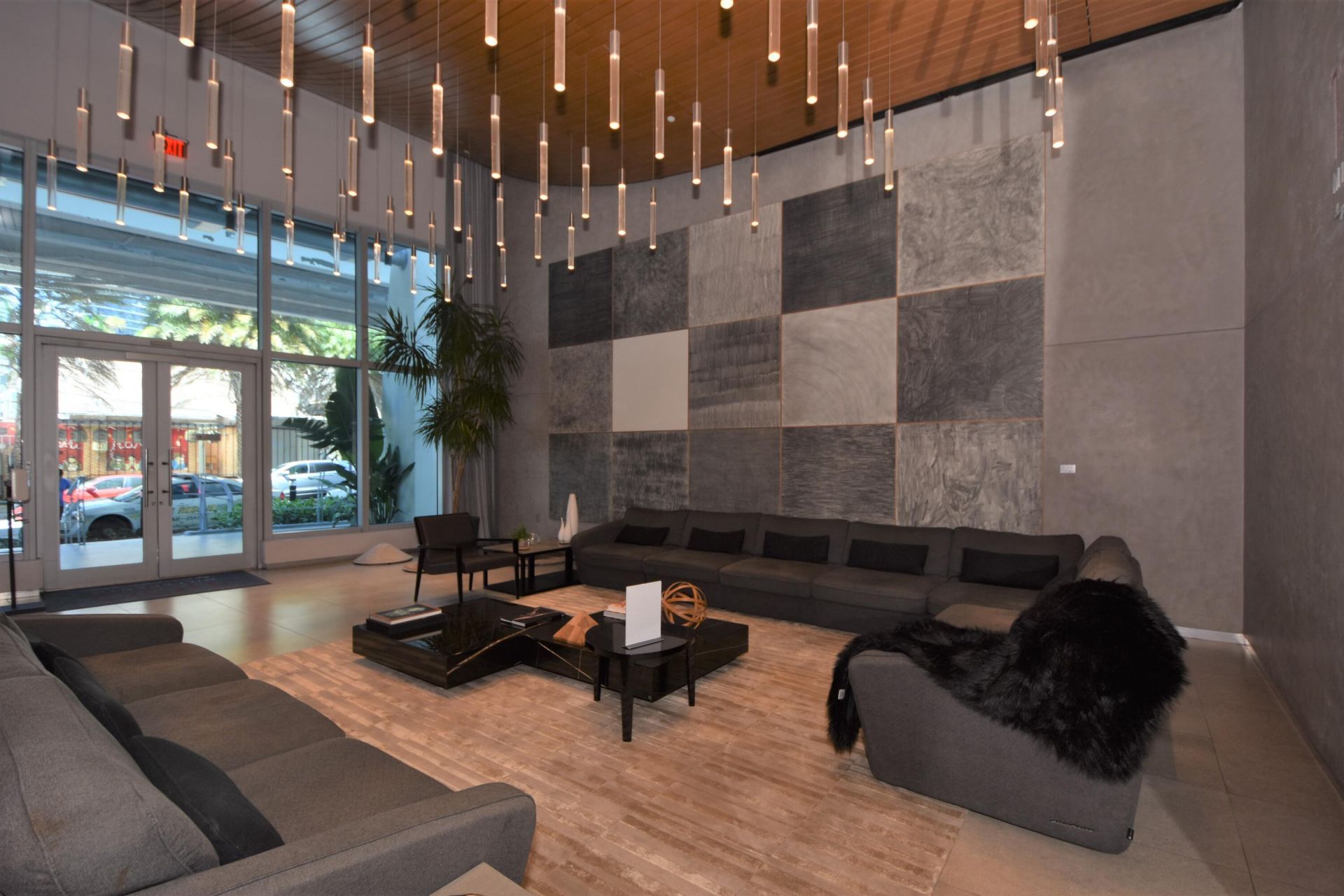 1100 S Miami Avenue, Unit 2207, Miami, FL 33130 Photo