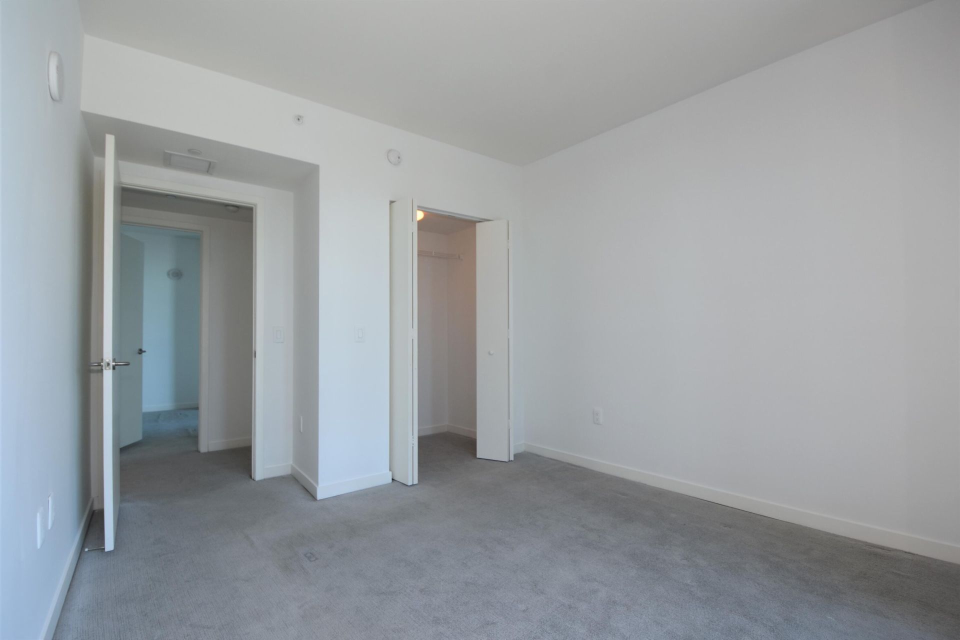1100 S Miami Avenue, Unit 2207, Miami, FL 33130 Photo