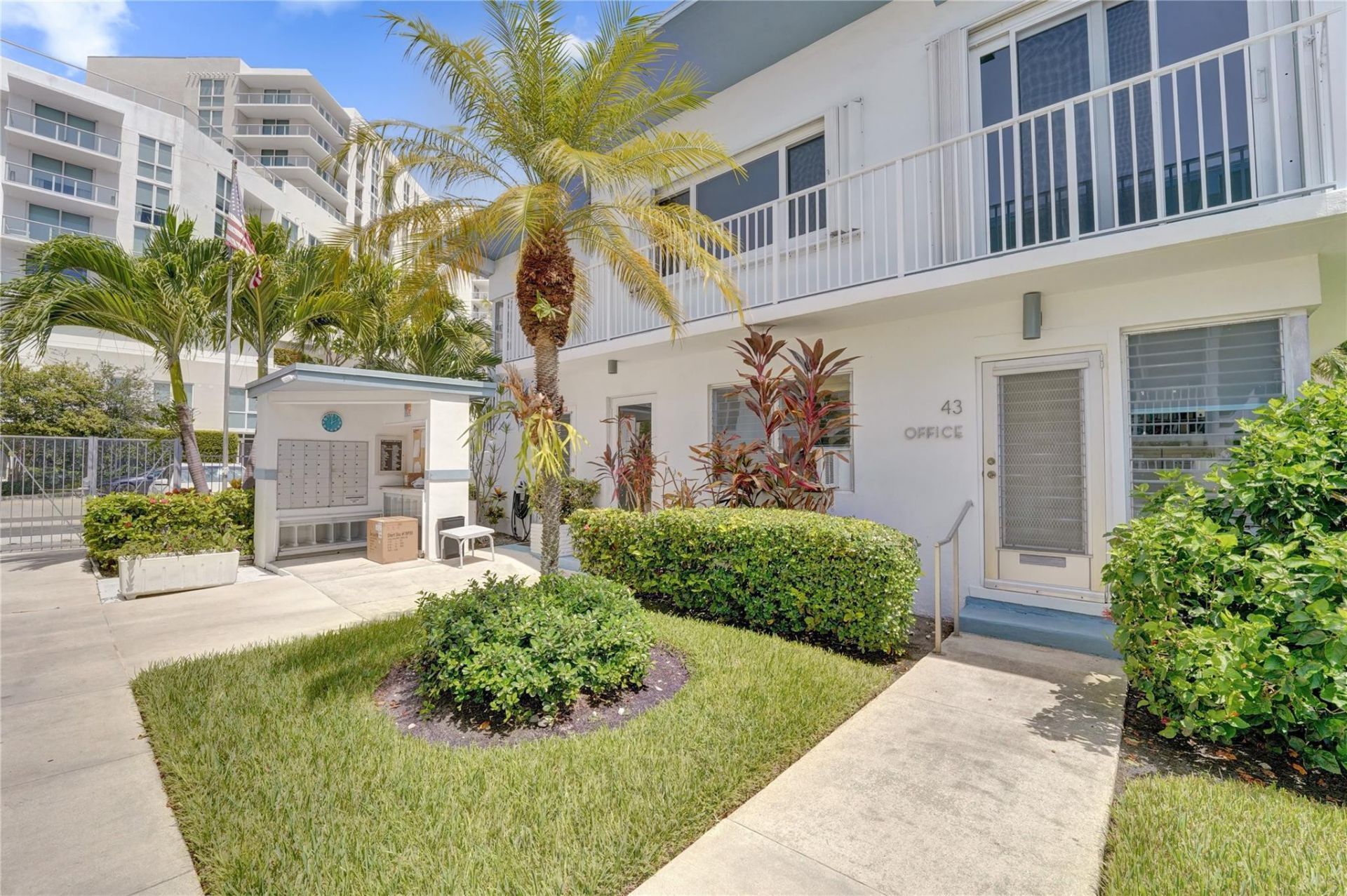 425 Bayshore Drive, Unit 41, Fort Lauderdale, FL 33304 Photo