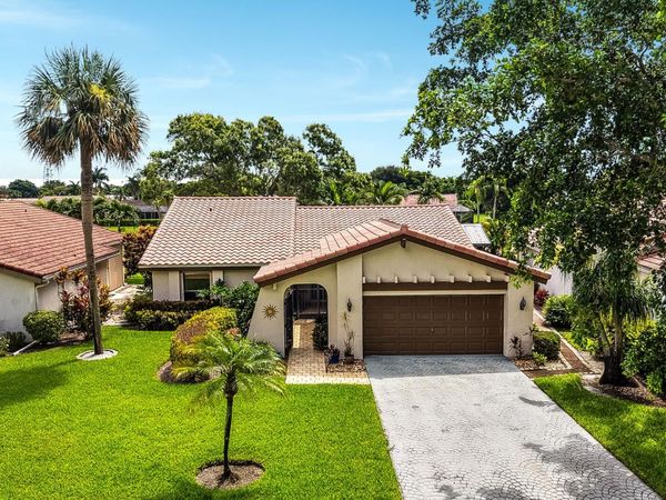 5569 Lakeview Mews Drive, Boynton Beach, FL 33437