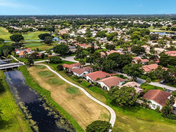 5569 Lakeview Mews Drive, Boynton Beach, FL 33437