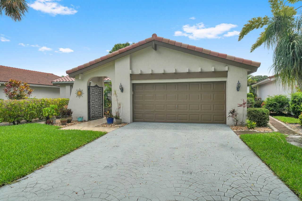 5569 Lakeview Mews Drive, Boynton Beach, FL 33437 Photo
