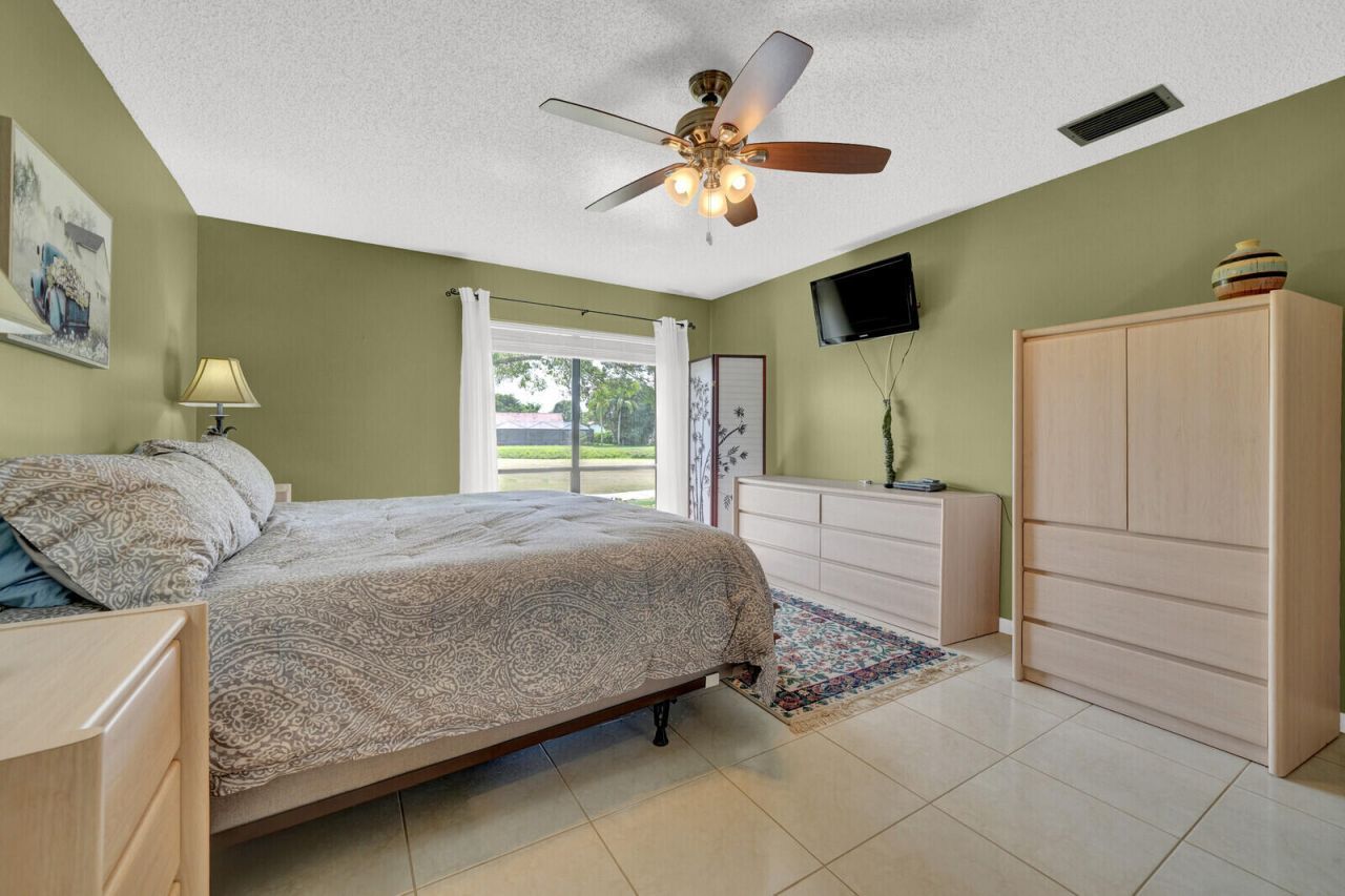 5569 Lakeview Mews Drive, Boynton Beach, FL 33437 Photo