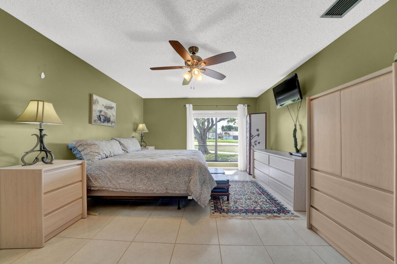 5569 Lakeview Mews Drive, Boynton Beach, FL 33437 Photo