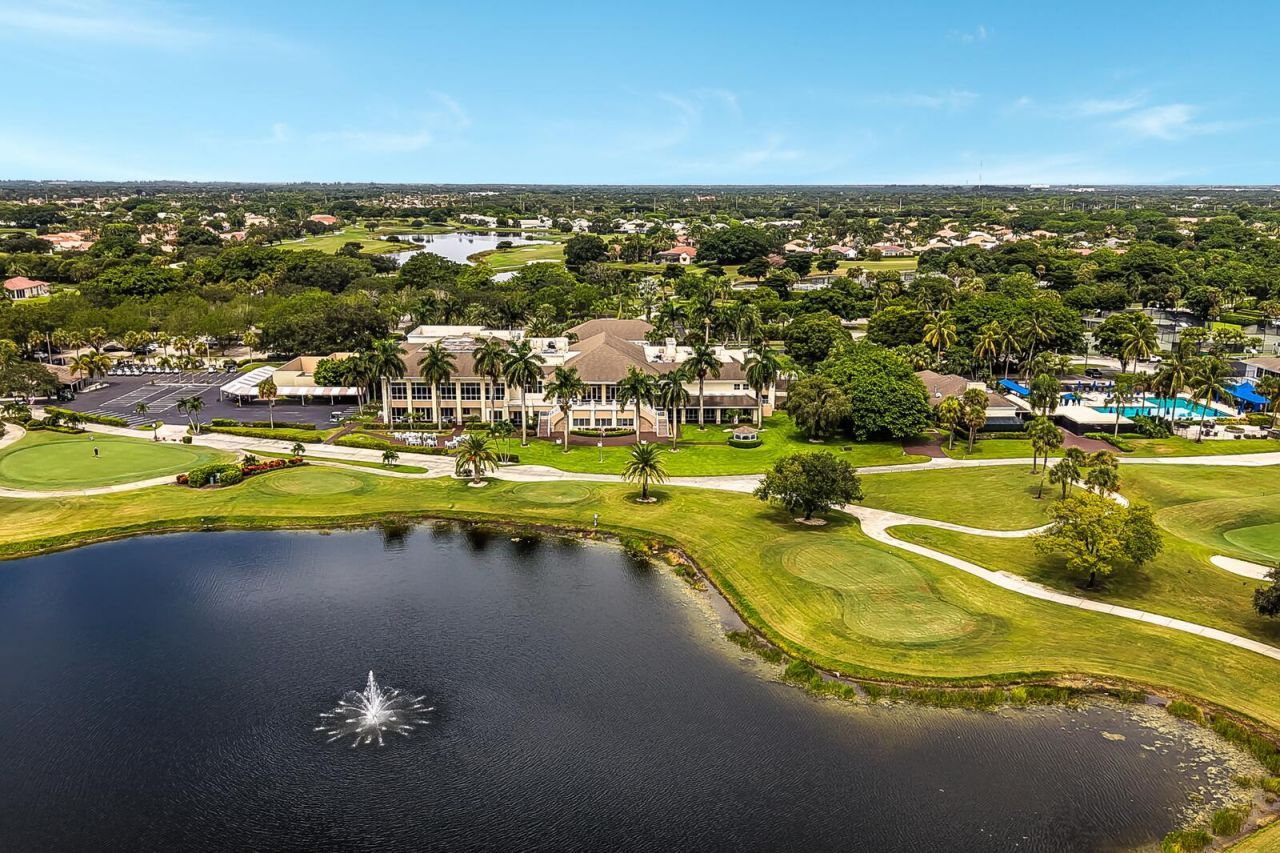 5569 Lakeview Mews Drive, Boynton Beach, FL 33437 Photo