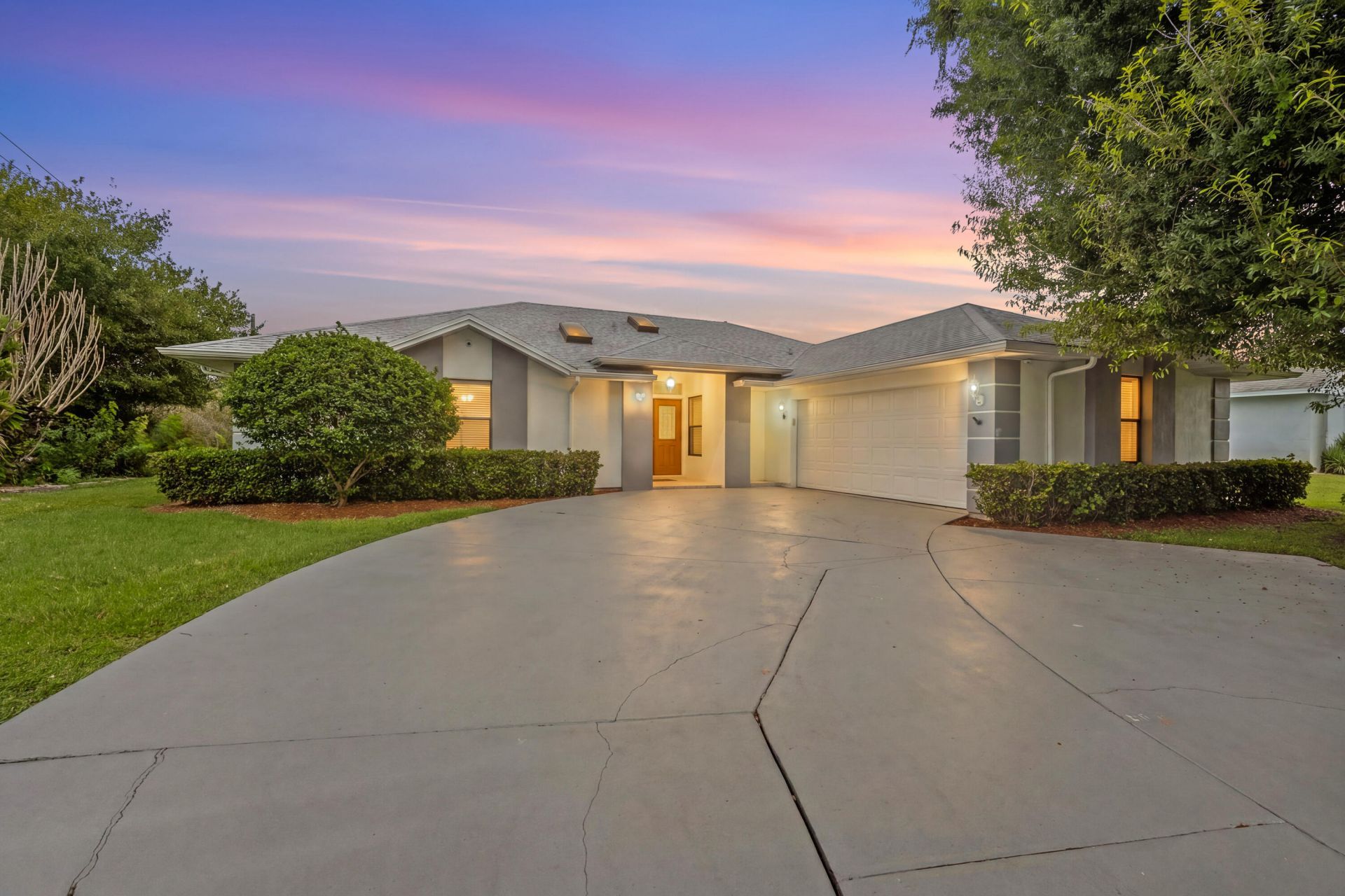 5400 NW Emblem Street, Port Saint Lucie, FL 34983 Photo