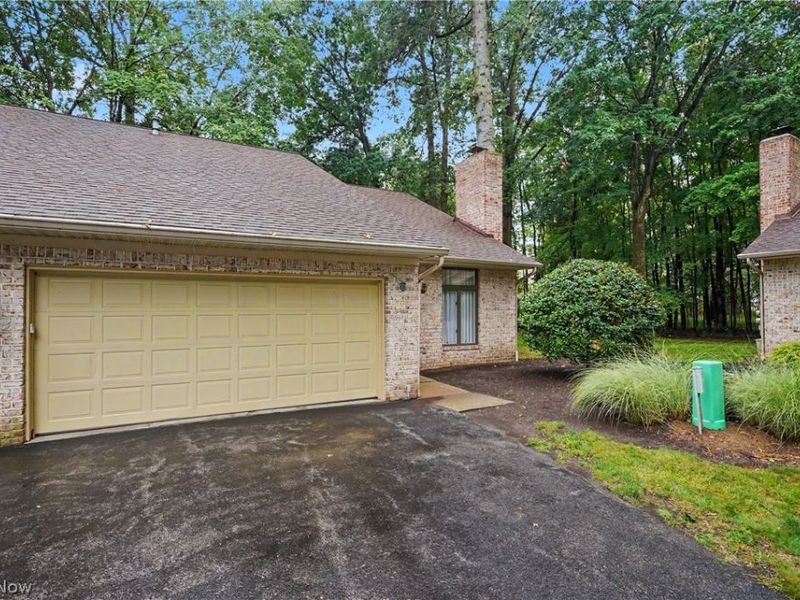 1260 Boardman Canfield Road, Unit 6, Boardman, OH 44512 Photo 3