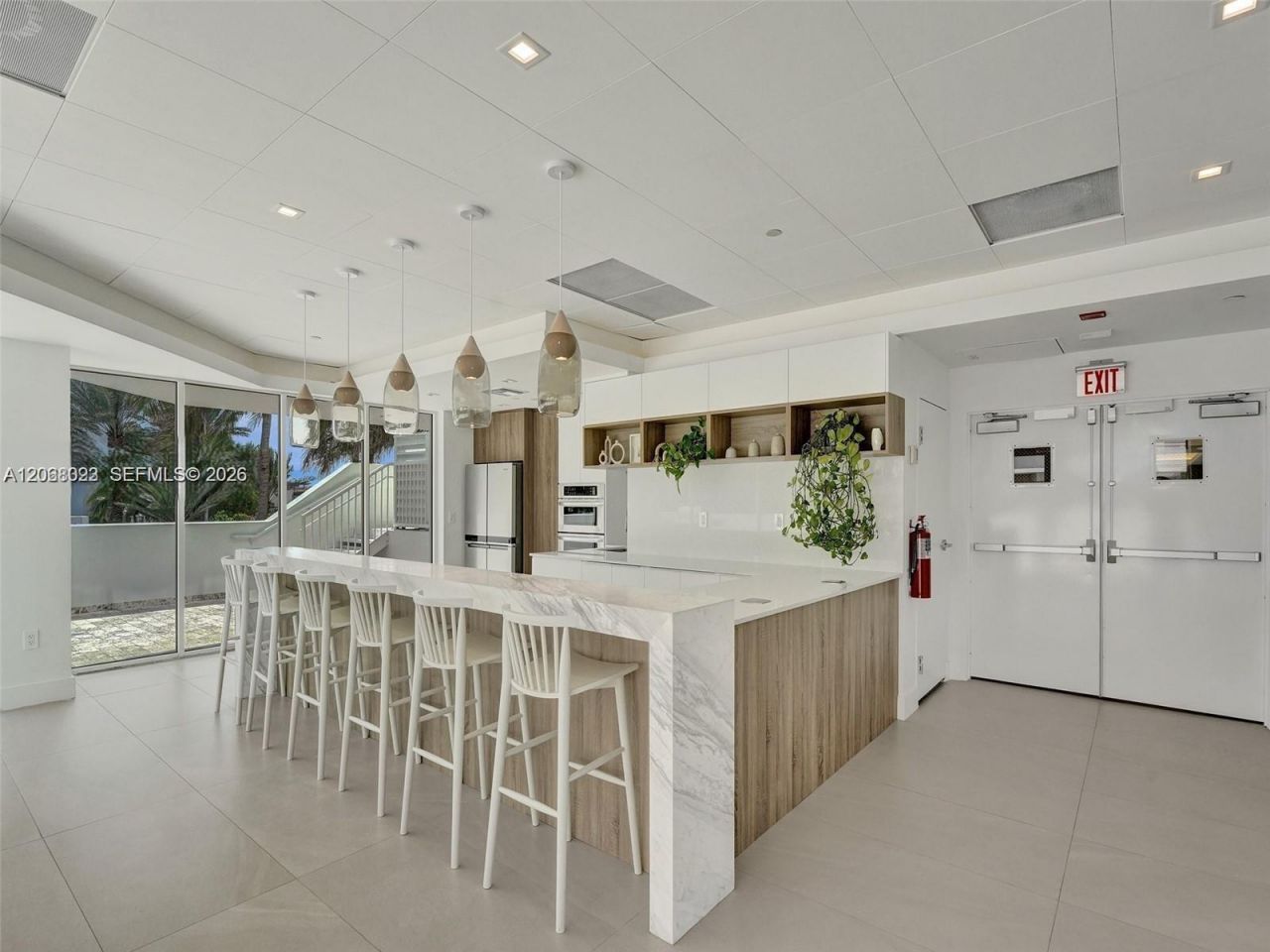 5900 Collins Ave, Unit 702, Miami Beach, FL 33140 Photo