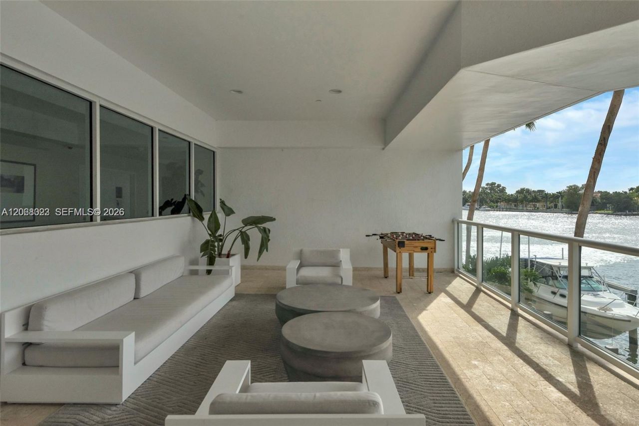 5900 Collins Ave, Unit 702, Miami Beach, FL 33140 Photo
