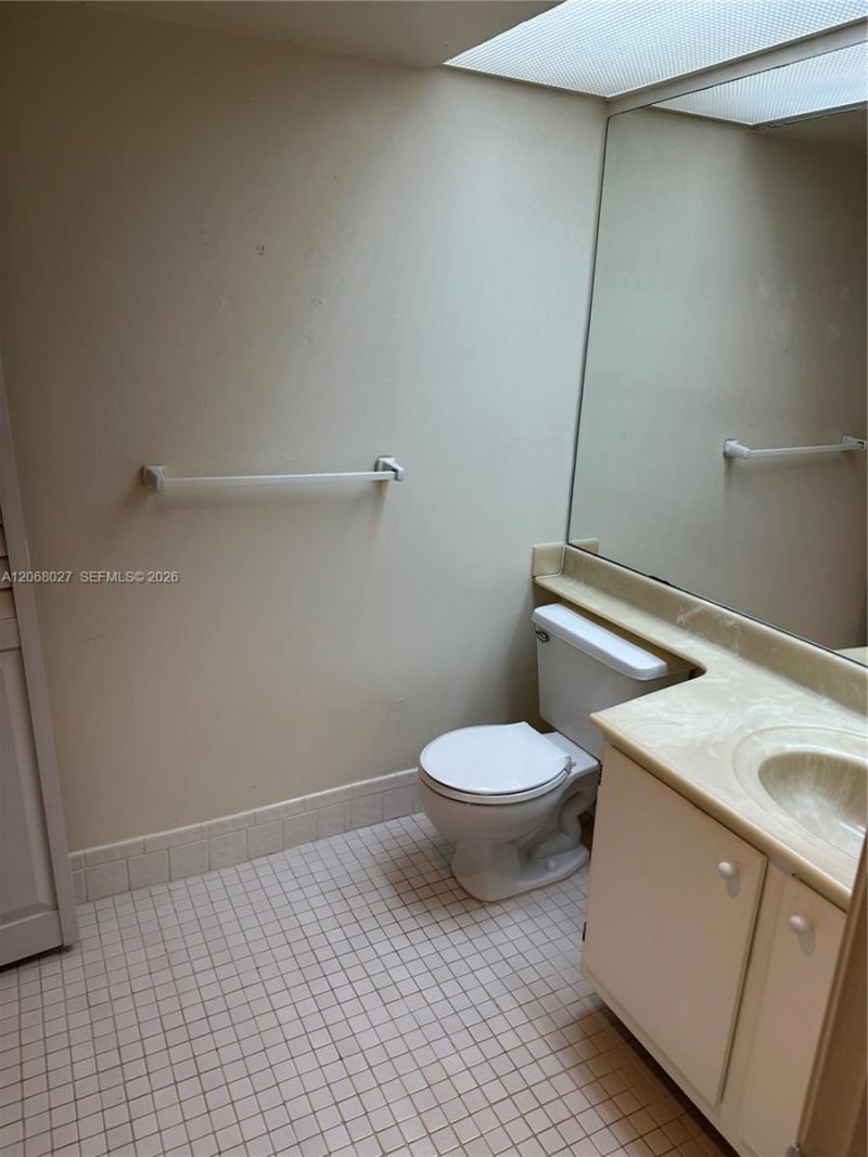 1000 SW 128th Ter, Unit 414V, Pembroke Pines, FL 33027 Photo