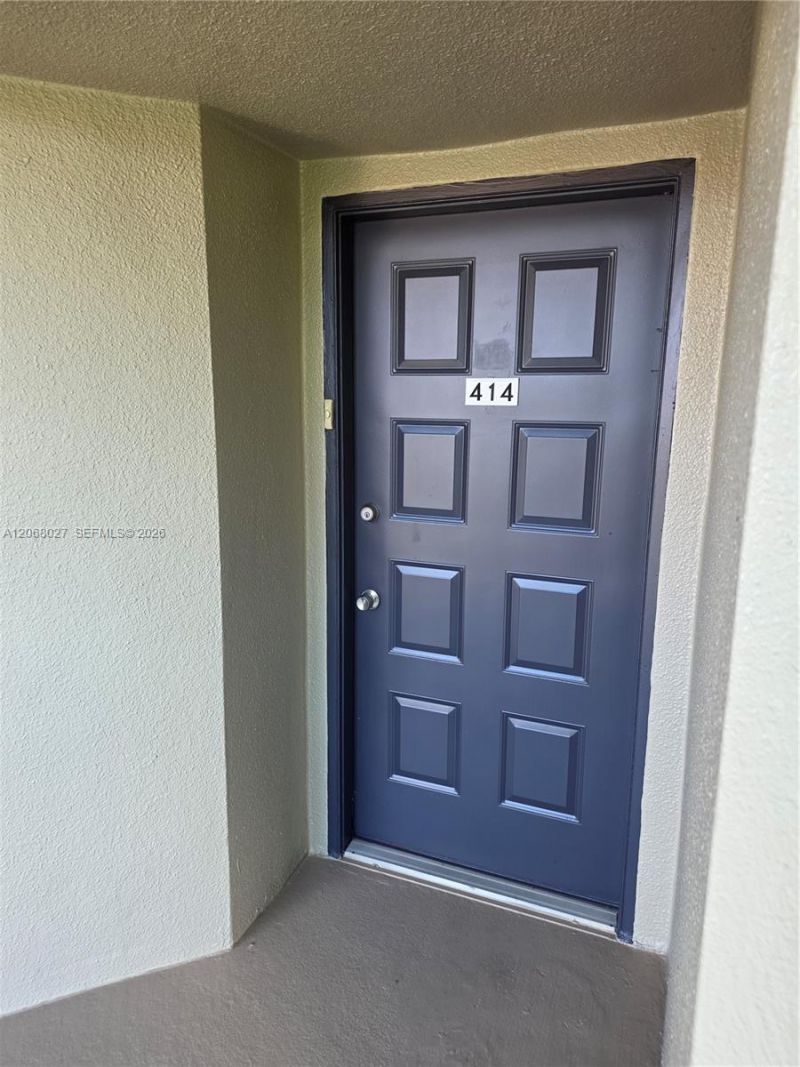 1000 SW 128th Ter, Unit 414V, Pembroke Pines, FL 33027 Photo