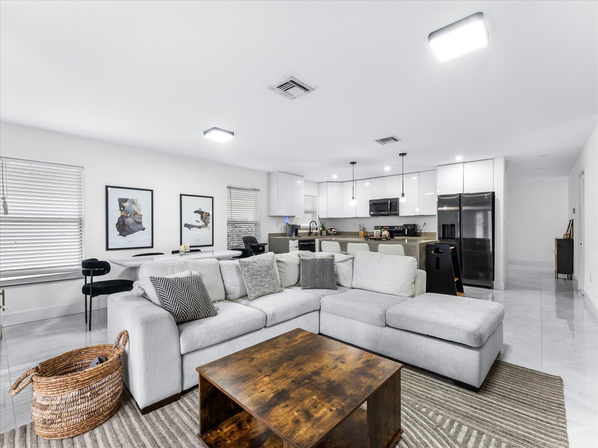2848 NW 9th Place, Fort Lauderdale, FL 33311 Photo