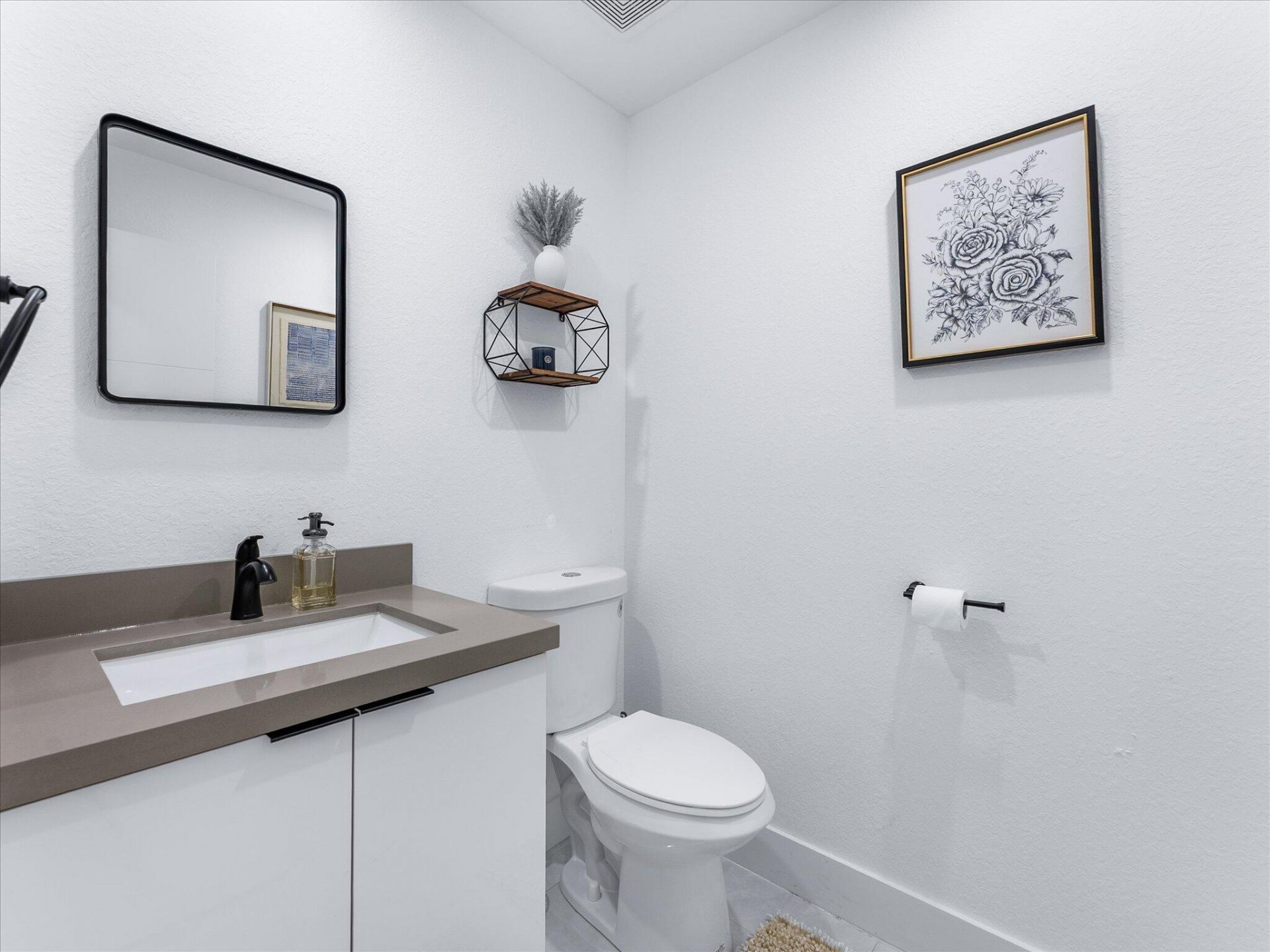 2848 NW 9th Place, Fort Lauderdale, FL 33311 Photo