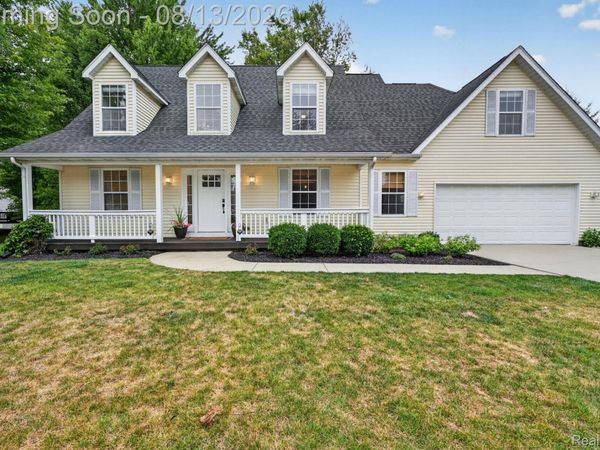 2028 Waterside Drive, Fenton Township, Mi 48430