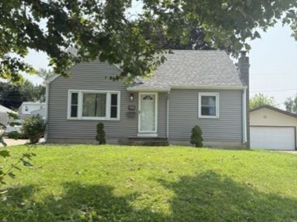 1701 Hollywood Blvd NE, Cedar Rapids, IA 52402
