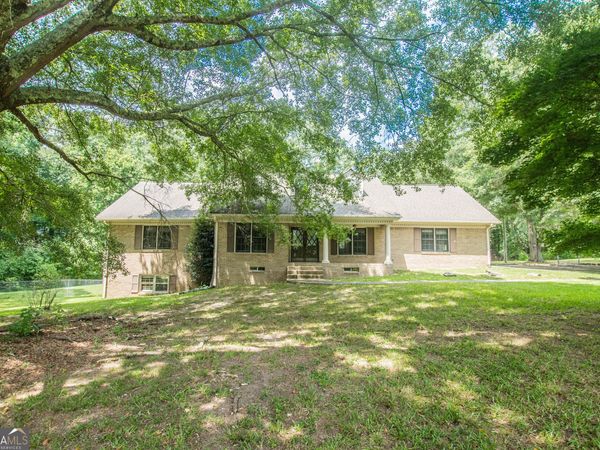 2195 Temple Johnson Road, Snellville, GA 30078