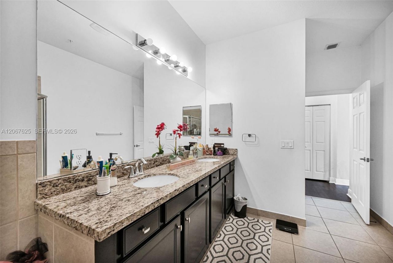 11940 SW 25th Ct, Unit 2, Miramar, FL 33025 Photo