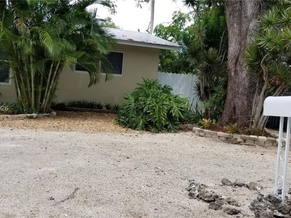 980 Oleander Rd , Key Largo, FL 33037