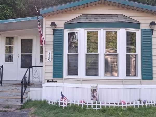 305 Turnpike St, Unit 230, Easton, MA 02375