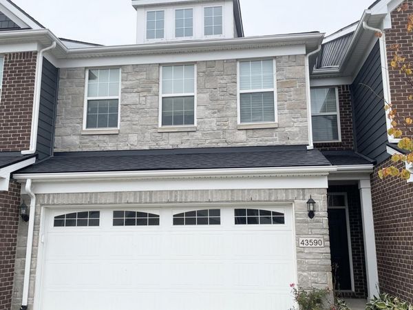 43590 Chancellor Lane, Novi, MI 48375
