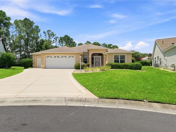 1304 DE LA GARZA PLACE , THE VILLAGES, FL 32162