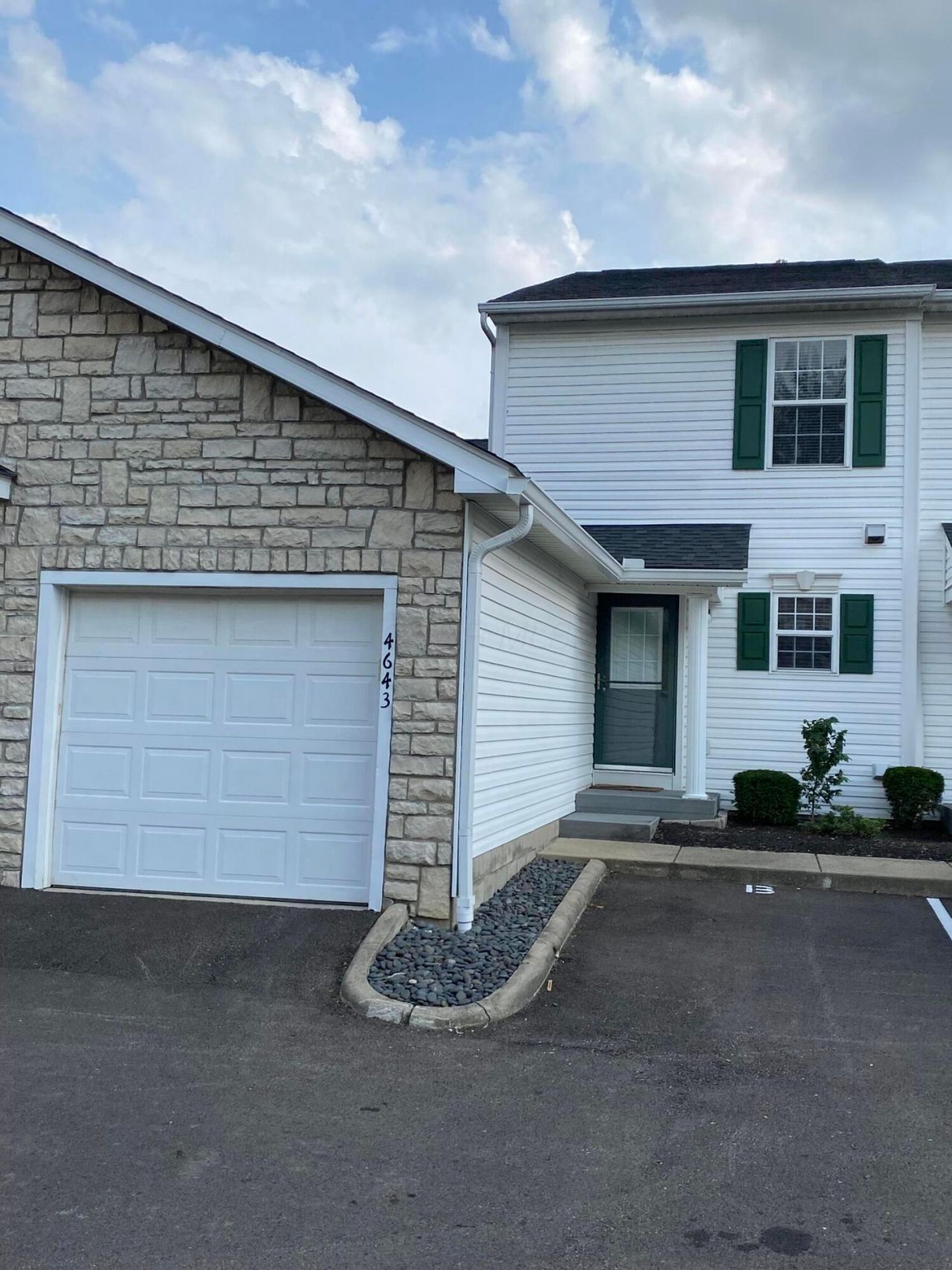 4643 Parrau Drive , Unit 68B, Columbus, OH 43228 Main Photo