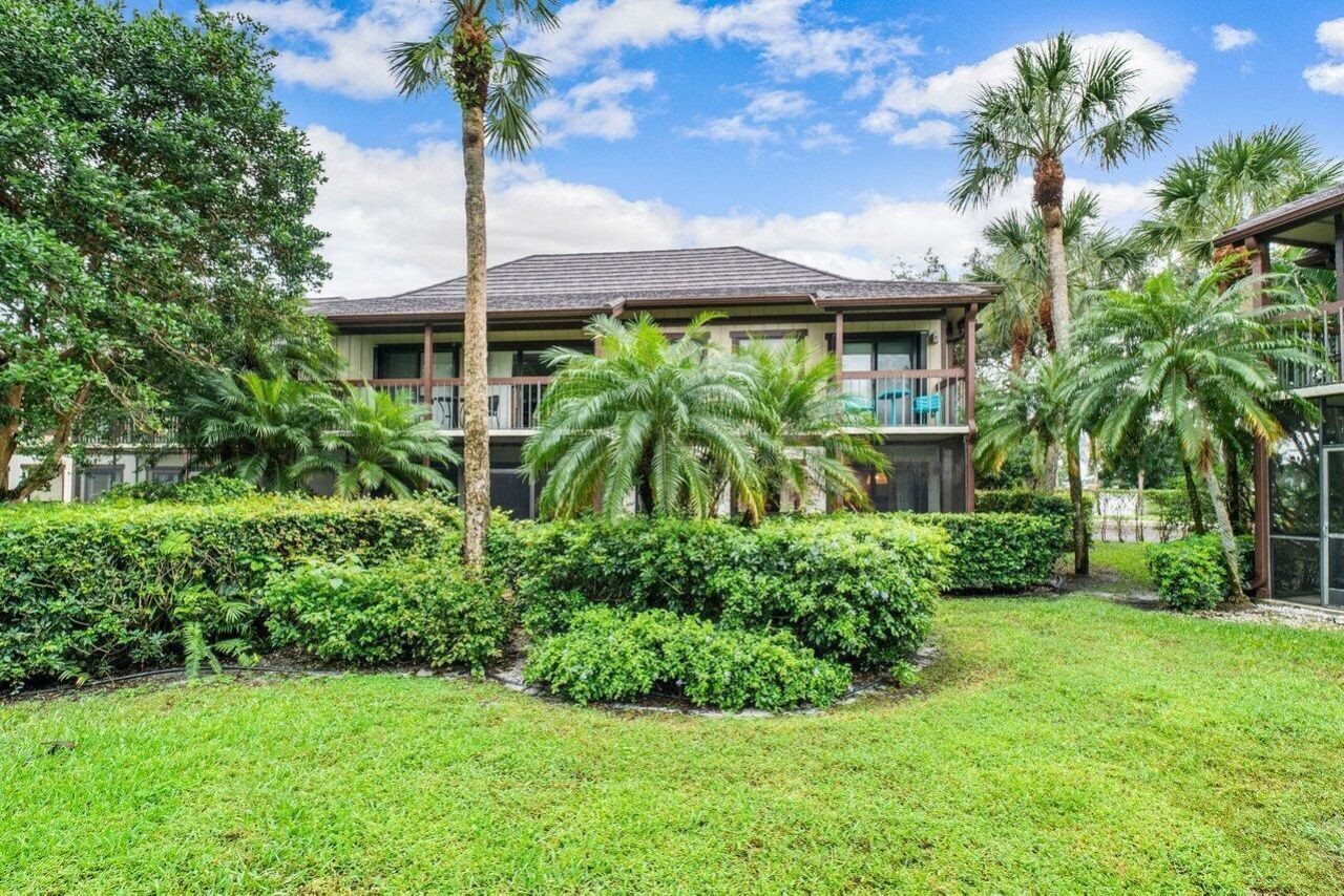 13334 Polo Club Road, Unit 208, Wellington, FL 33414 Photo