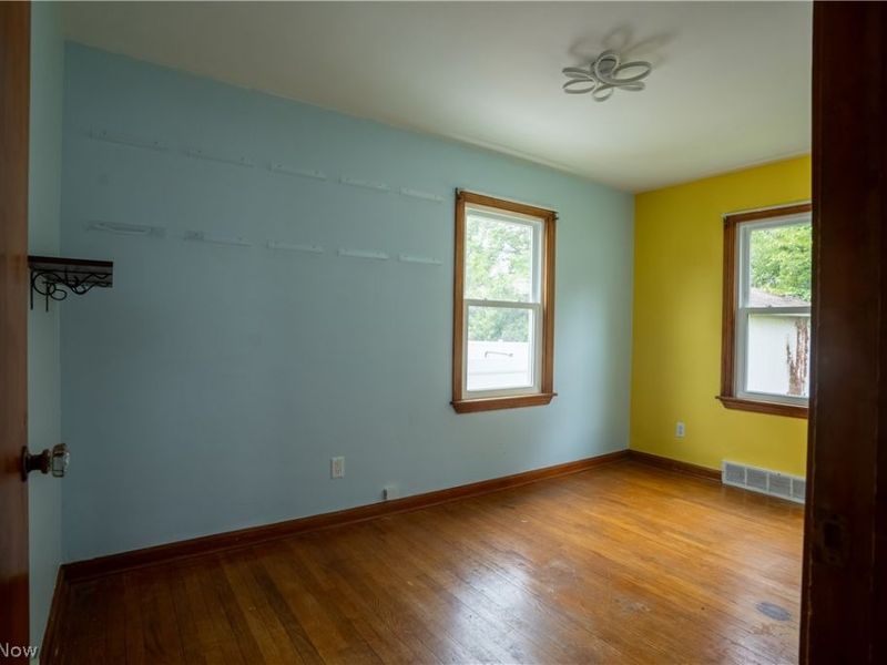 220 Willow Avenue NE, Massillon, OH 44646 Photo 8