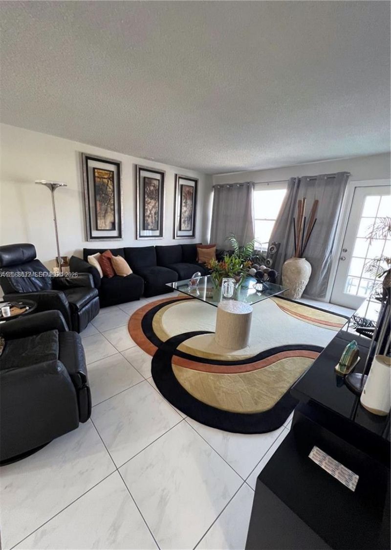 401 Golden Isles Dr, Unit 503, Hallandale Beach, FL 33009 Photo