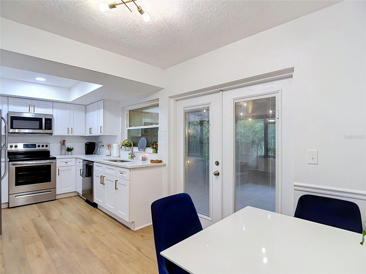14732 Pine Glen Circle, Lutz, FL 33559 Photo