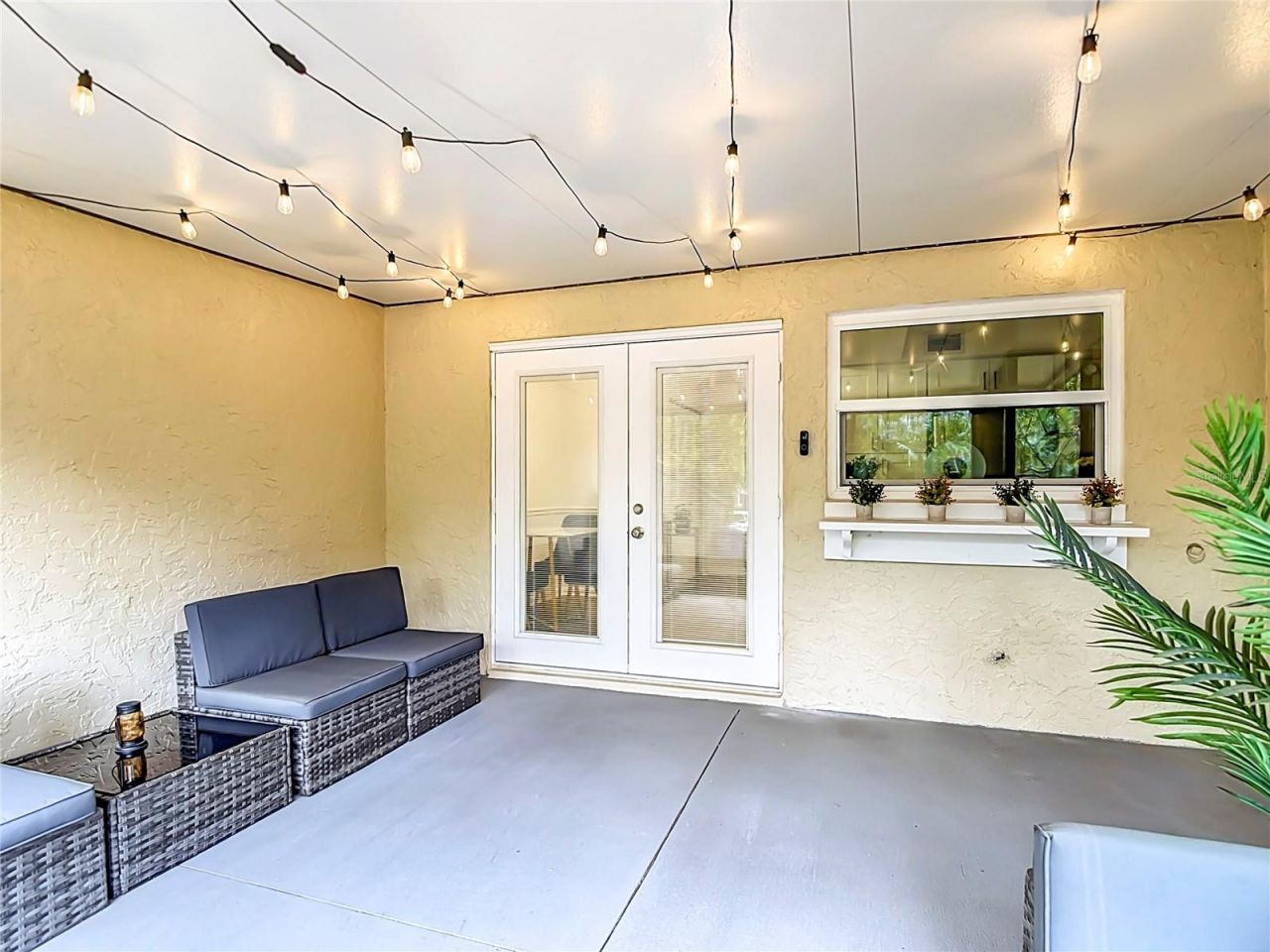 14732 Pine Glen Circle, Lutz, FL 33559 Photo