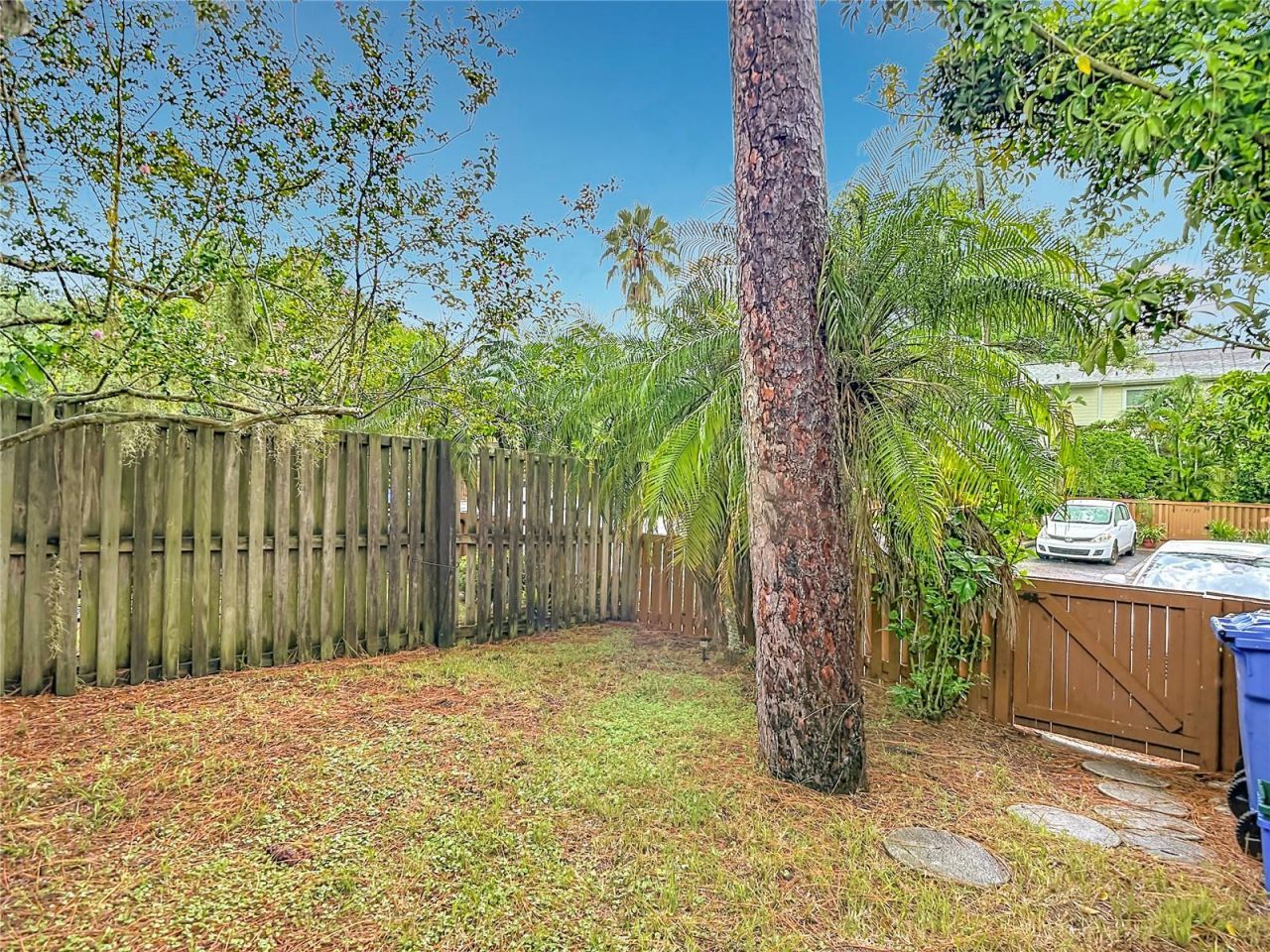 14732 Pine Glen Circle, Lutz, FL 33559 Photo