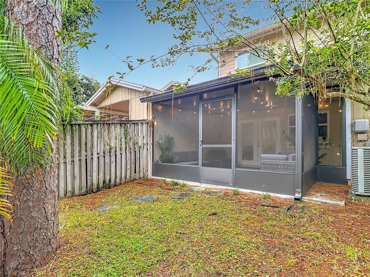 14732 Pine Glen Circle, Lutz, FL 33559 Photo