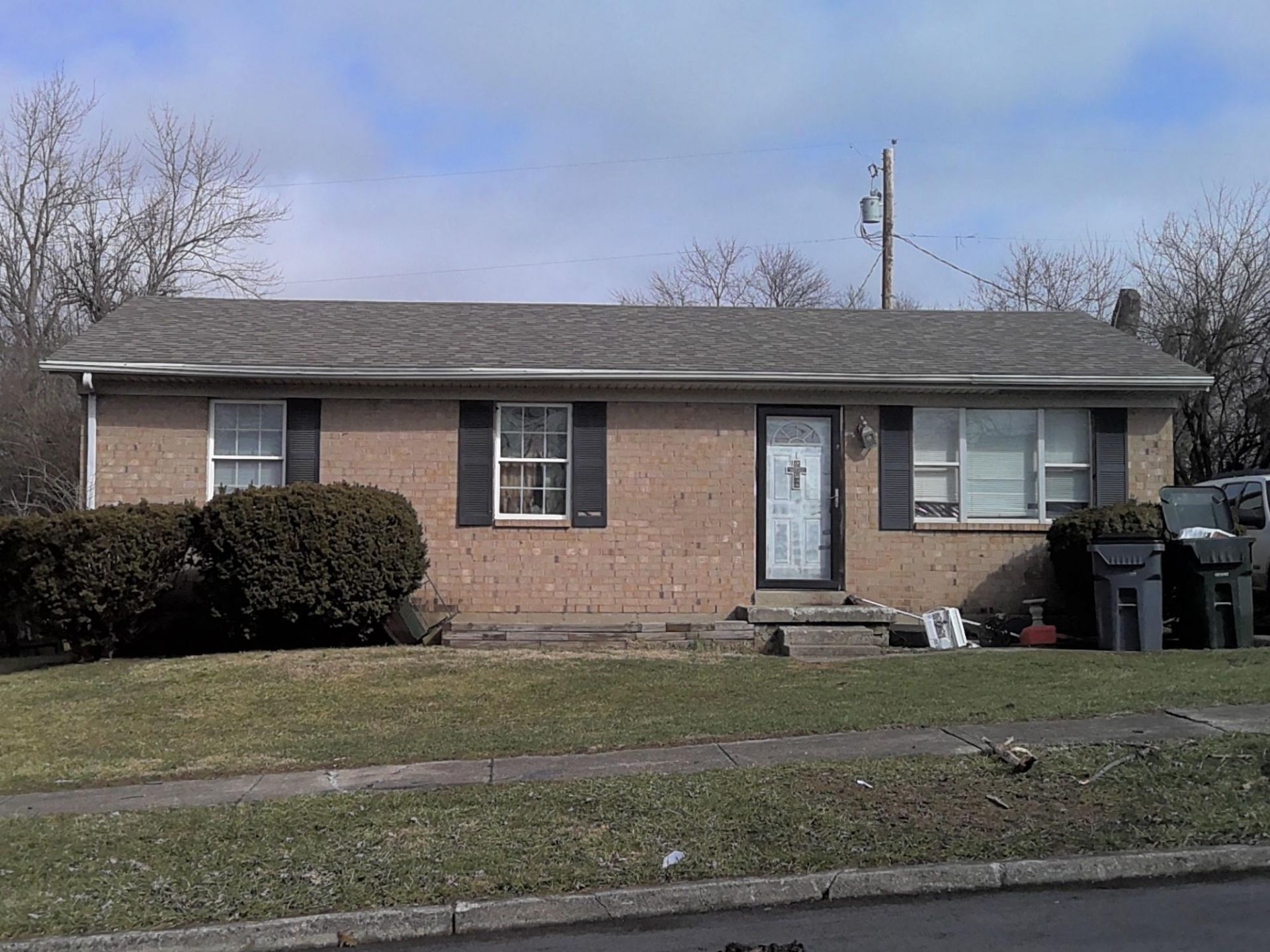 1277 Ascot Park, Lexington, KY 40517 Main Photo