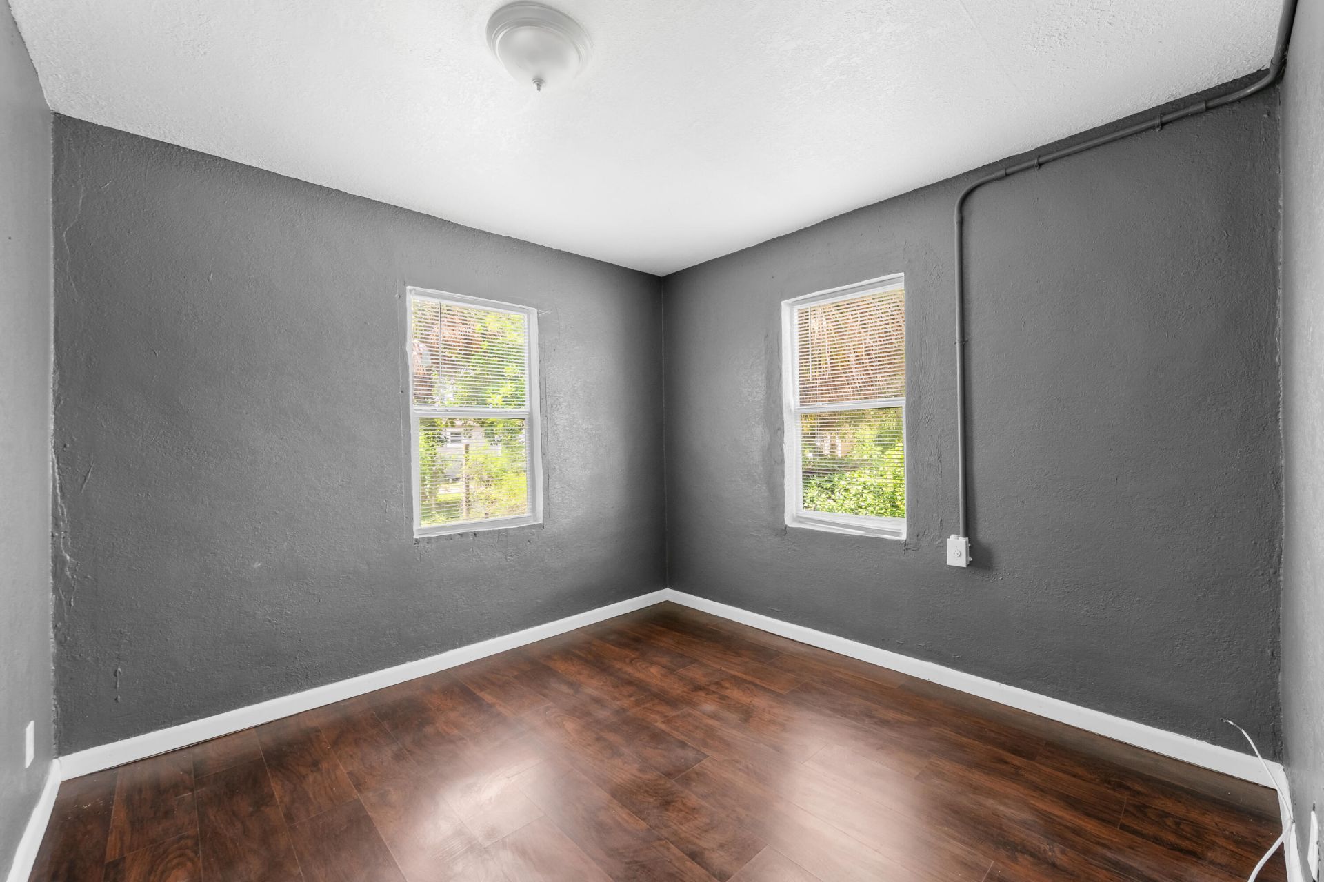 649 W 10th Street, Riviera Beach, FL 33404 Photo