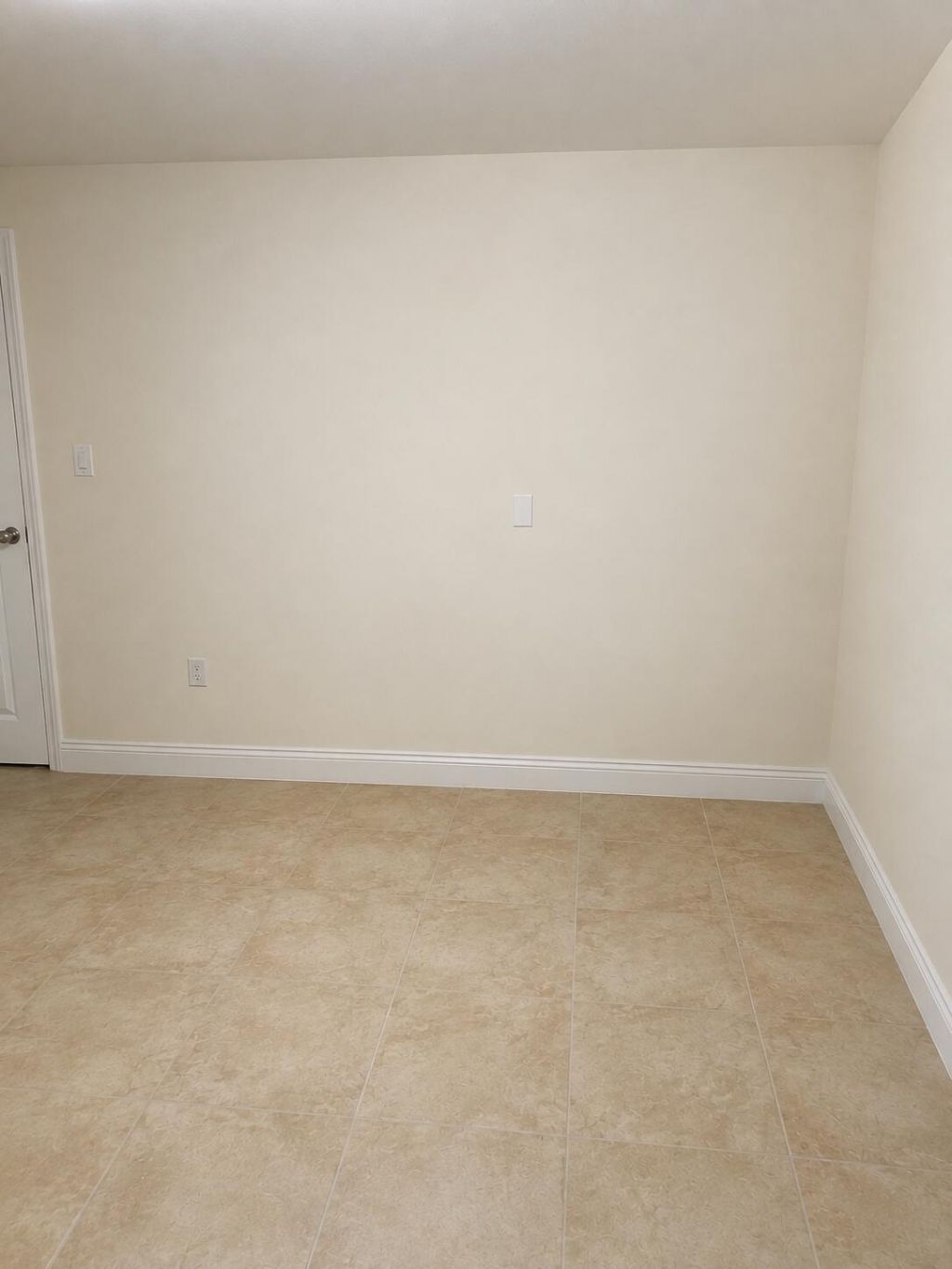 6980 NW 186th Street, Unit 3-523A, Hialeah, FL 33015 Photo