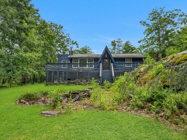 132 Deer Trail, Dingmans Ferry, PA 18328