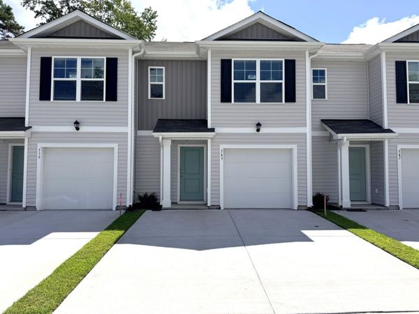 543 Gemstone Blvd, Conway, SC 29526