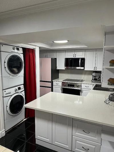 11183 NW 7th St, Unit 204-20, Miami, FL 33172 Photo