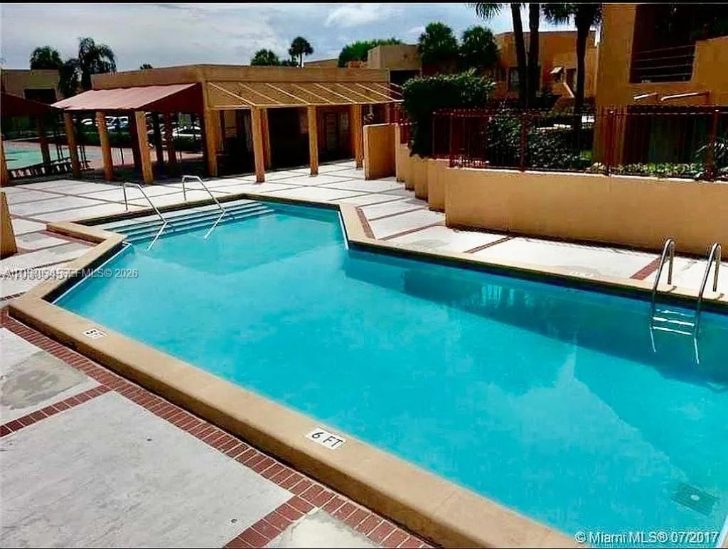 11183 NW 7th St, Unit 204-20, Miami, FL 33172 Photo