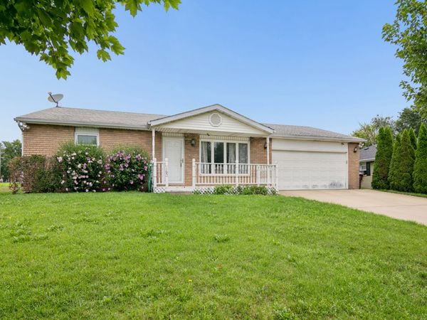 165 Keigher Drive , Manteno, IL 60950