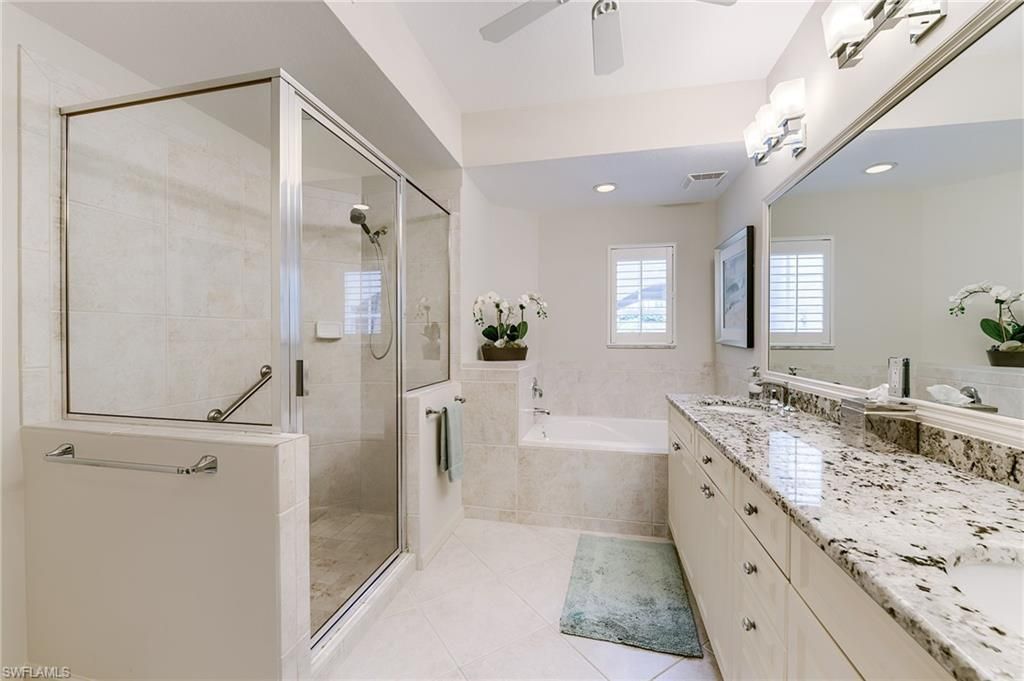 9151 Palmetto Ridge Dr , Unit 102, Estero, FL 34135 Photo